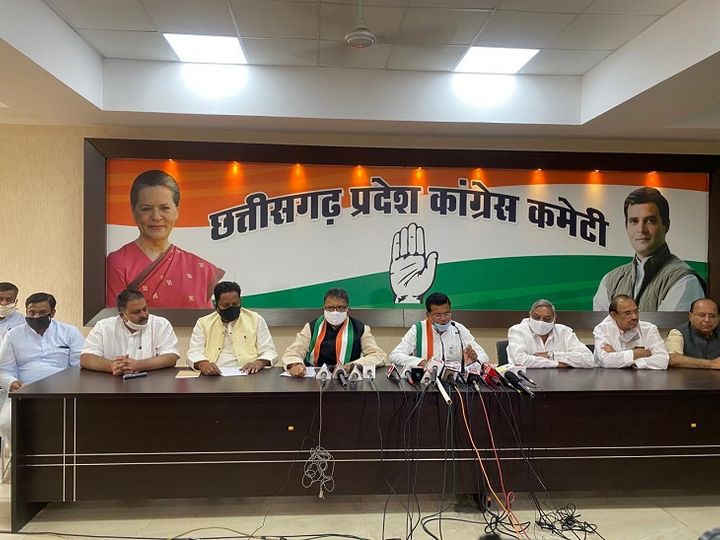 नोटबंदी का फैसला देश के इतिहास में काले अध्याय के तौर पर याद किया जायेगा