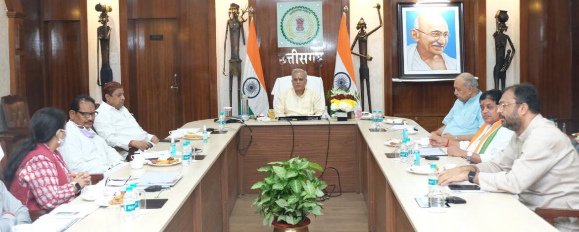 गौठान गांवों में एक नये शक्ति केन्द्र के रूप में हो रहे विकसित: मुख्यमंत्री भूपेश बघेल