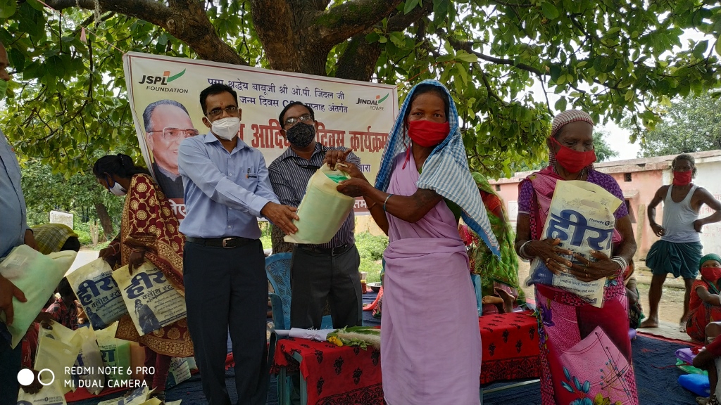 जेएसपीएल फाउंडेशन जेपीएल तमनार द्वारा विश्व आदिवासी दिवस का आयोजन…