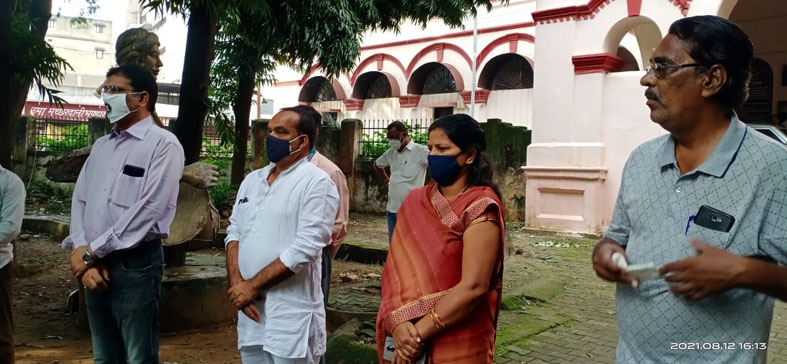 निगम परिवार ने दिया पार्षद कमल पटेल को अश्रुपूरित श्रद्धांजलि