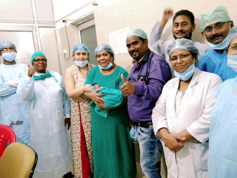 सुपेला अस्पताल में 2 साल बाद सिजेरियन ऑपरेशन से गूंजी किलकारी