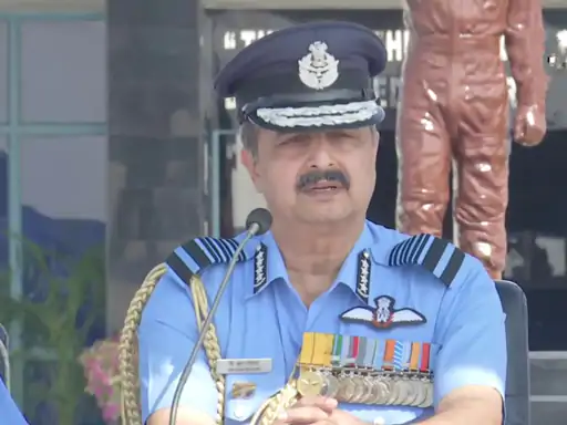 एयरफोर्स चीफ ने कहा- खतरे को आंक रही वायुसेना