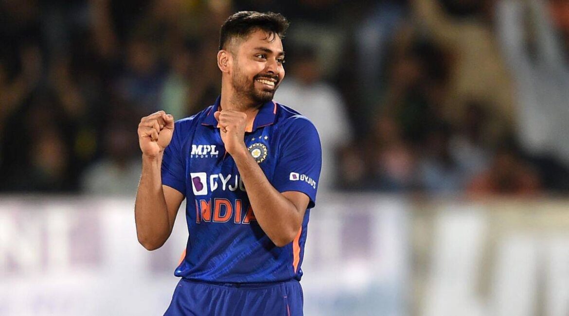 एशिया कप में टीम इंडिया की परेशानी बढ़ी:आवेश खान हो सकते हैं पूरे टूर्नामेंट से बाहर