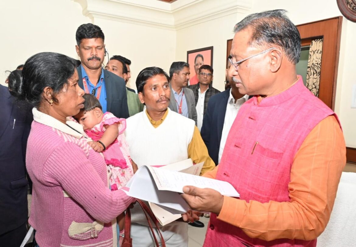 नन्ही बिटिया भूमिका की तकलीफ देख छलका मुख्यमंत्री का वात्सल्यभाव