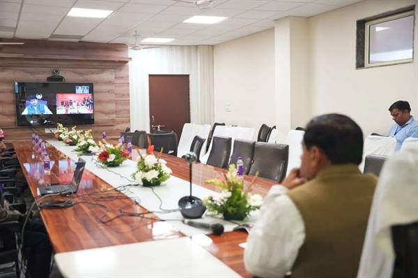 प्रधानमंत्री श्री नरेन्द्र मोदी के नेतृत्व में हवाई सेवाओं का लगातार विस्तार हो रहा है – मुख्यमंत्री डॉ. यादव