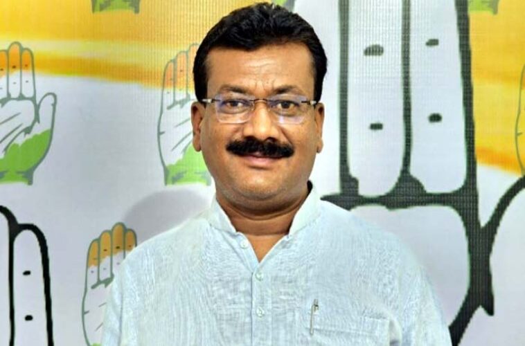 छत्तीसगढ़ में शराब की कोचियागिरी पर कांग्रेस का तंज