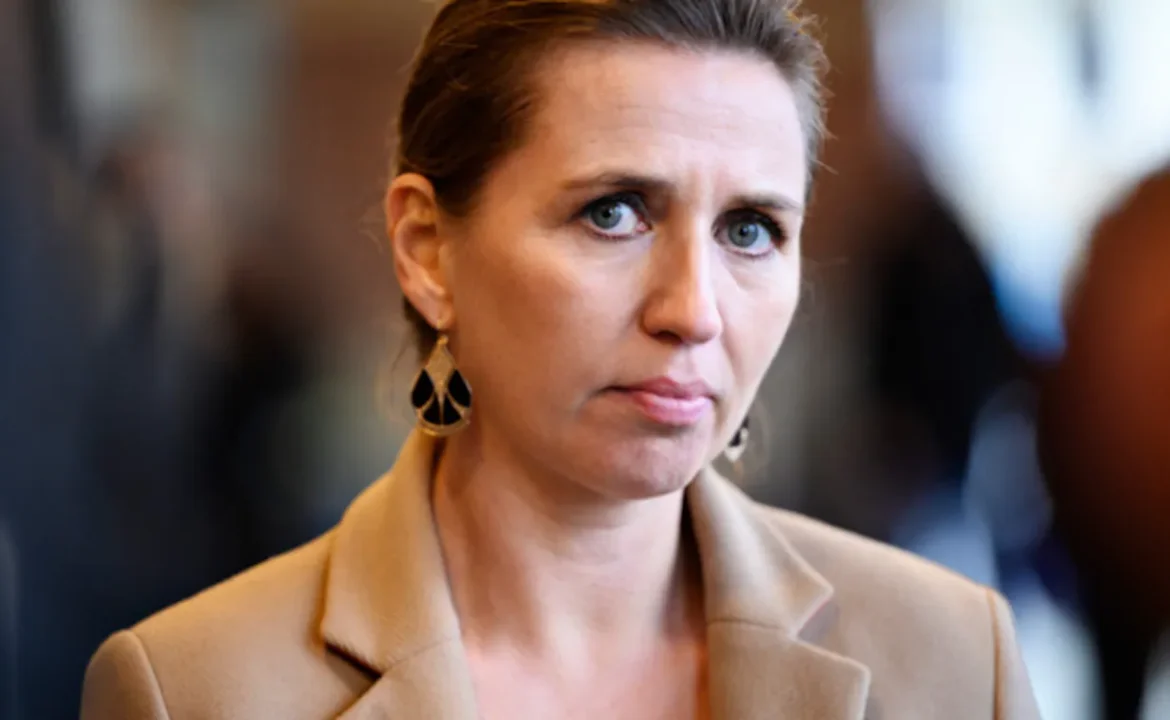 डेनमार्क की पीएम मेटे फ्रेडरिक्सन पर हमला, राजधानी कोपेनहेगन में शख्स ने पीटा