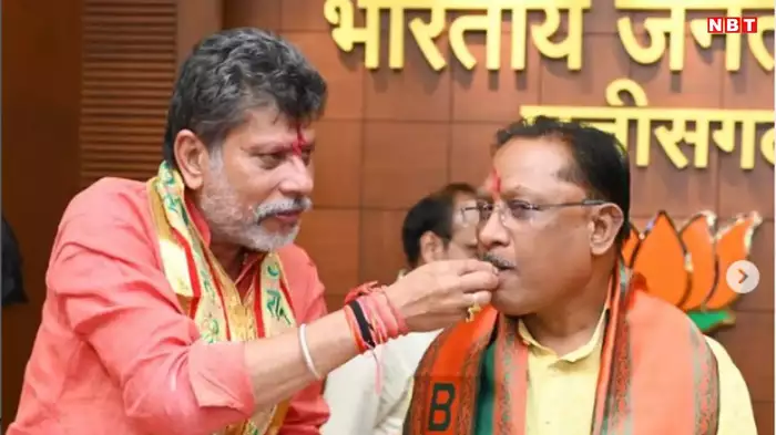 6 महीने में ही रमन सिंह की बराबरी में आ गए नए CM साय