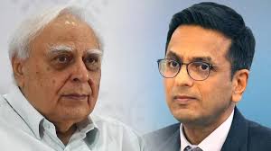 कपिल सिब्बल क्यों करने लगे चीफ जस्टिस चंद्रचूड़ की जमकर तारीफ