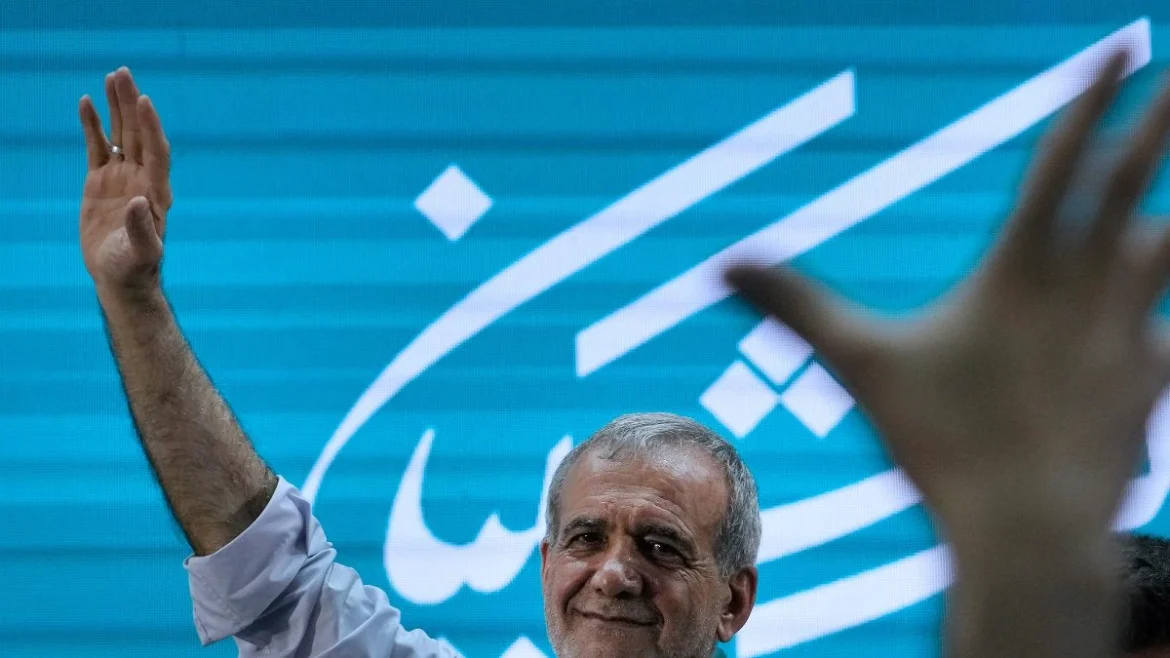 ईरान में अनुभवी नेता और कार्डियक सर्जन मसूद पेज़ेशकियान ने लंबे समय से घरेलू और अंतरराष्ट्रीय सुधारों का समर्थन किया है