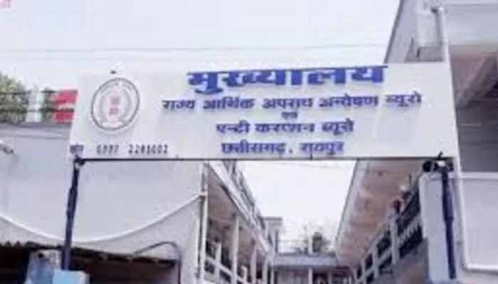 ACB की टीम का जिला शिक्षा अधिकारी के घर छापा, सुबह 5:45 बजे आ धमकी टीम