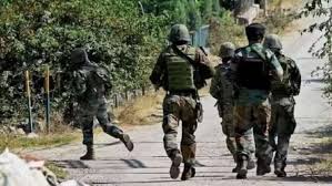 कुलगाम में जवानों और आतंकवादियों के बीच मुठभेड़, 2-3 आतंकियों को घेरा