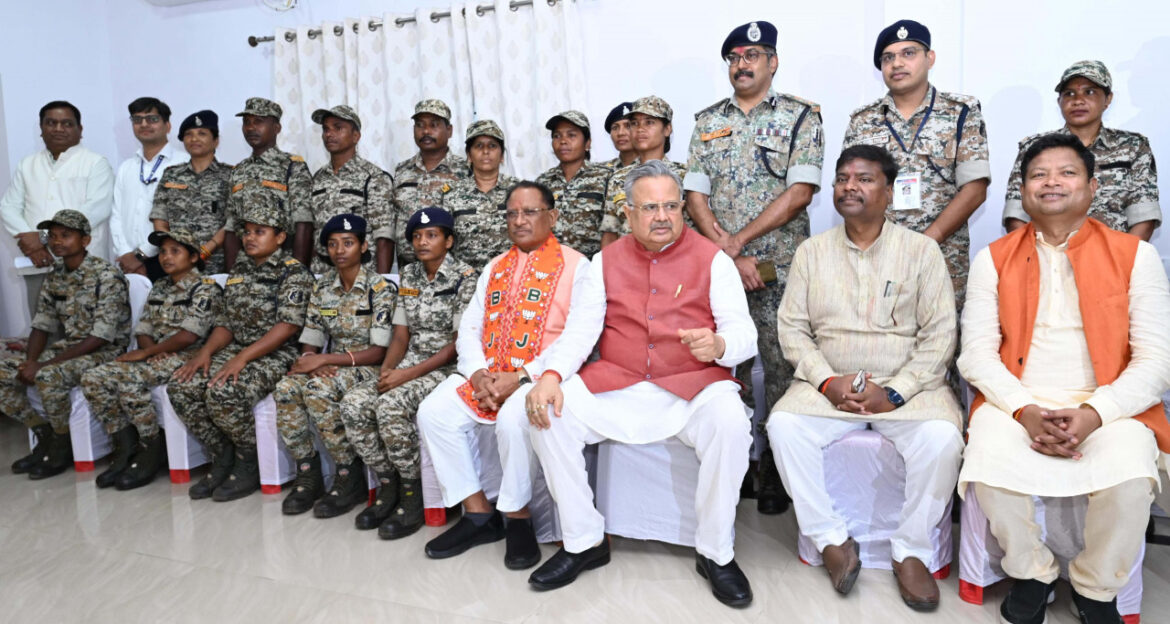 बस्तर अब शांति की ओर हो रहा अग्रसर : मुख्यमंत्री श्री विष्णु देव साय मुख्यमंत्री श्री विष्णु देव साय