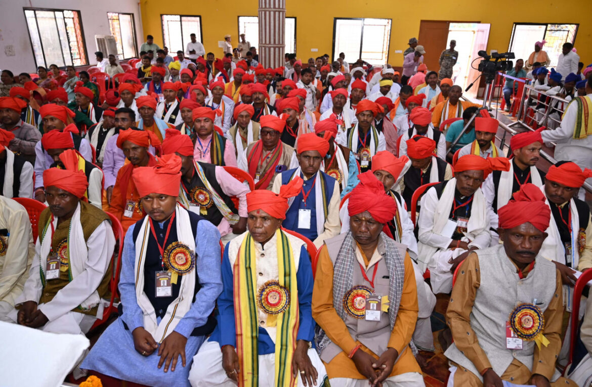 विश्व प्रसिद्ध बस्तर दशहरा पर्व का ऐतिहासिक मुरिया दरबार संपन्न