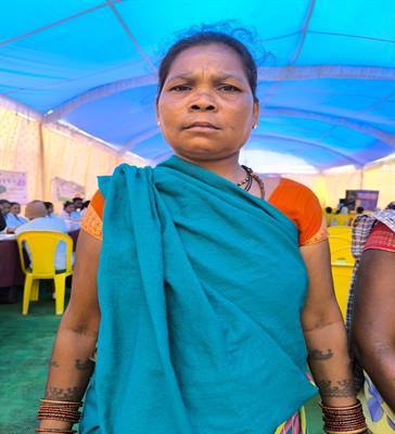 पक्के घर से हुये गुलजार, पीवीटीजी के दो परिवार