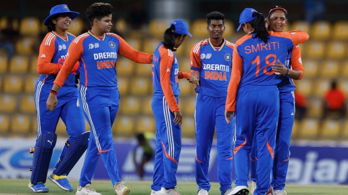 Women’s T20 World Cup 2024: न्यूजीलैंड ने पाकिस्तान को हराकर सेमीफाइनल में बनाई जगह, भारत हुआ भी बाहर