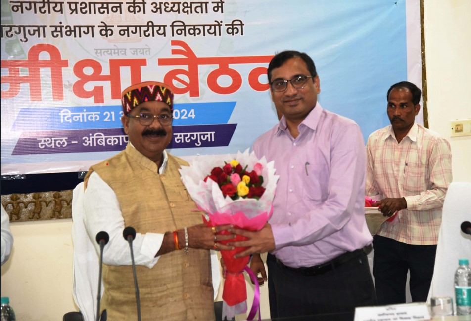 शहरों के बेहतर विकास और जनहित में करें कार्य, लापरवाही की तो होगी कार्रवाई – श्री अरुण साव