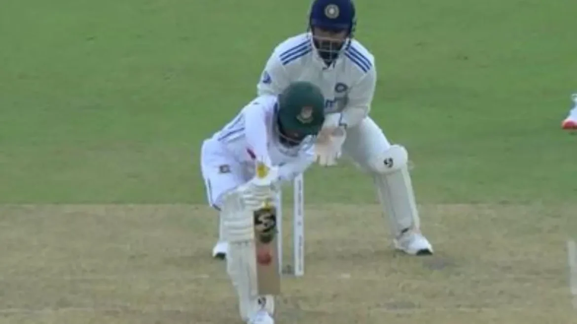 मोमिनुल हक ने शतक बनाकर ऋषभ पंत के मजाक का दिया करारा जवाब