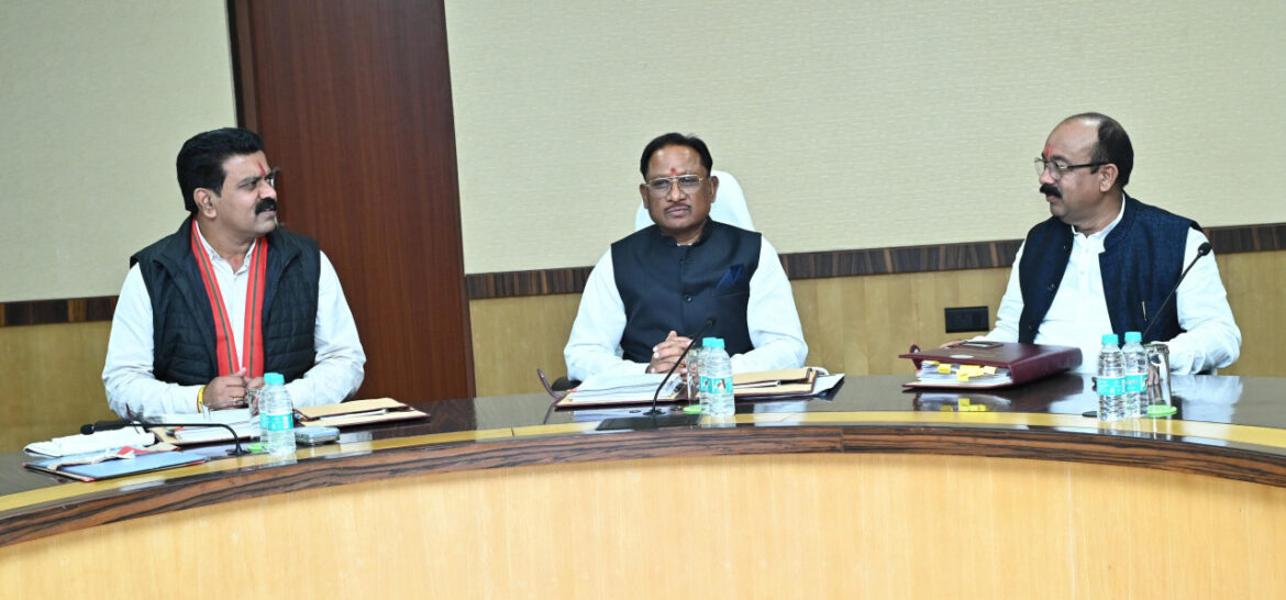 मुख्यमंत्री श्री विष्णु देव साय की अध्यक्षता में मंत्रालय, महानदी भवन, नवा रायपुर में कैबिनेट की बैठक