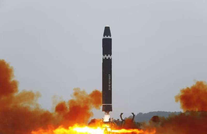 अंतरिक्ष में 7687 किमी ऊपर तक गई किम जोंग की मिसाइल