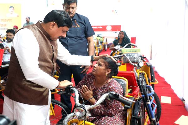 सरकार, दिव्यांगजनों के सामान्य जीवन यापन के लिये हर तरह की करेगी मदद : मुख्यमंत्री डॉ. यादव