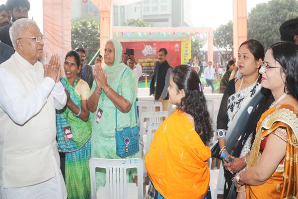ग्रामीण विकास उत्सव, उत्पादों और कारीगरों के प्रोत्साहन का प्रभावी मंच : राज्यपाल श्री मंगुभाई पटेल