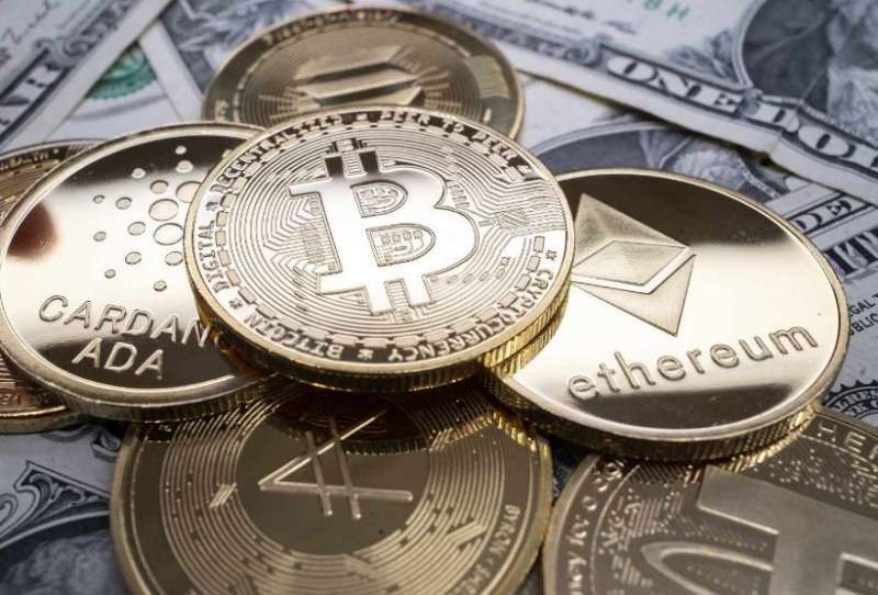 बिटकॉइन ने बनाया नया रिकॉर्ड, 94 हजार डॉलर के पार पहुंची कीमत