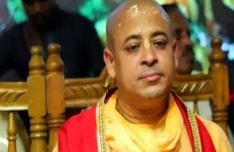 बांग्लादेश में चिन्मय प्रभु की गिरफ्तारी पर बवाल, हिंदू समुदाय पर हमला