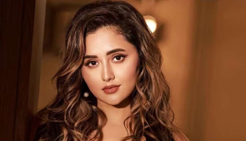 रश्मि देसाई का बड़ा खुलासा, 16 साल की उम्र में हुए कास्टिंग काउच पर दी प्रतिक्रिया