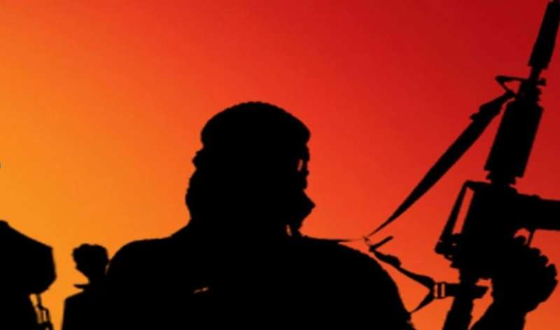 पुलिस स्टेशन को उड़ाने की साजिश नाकाम, सुरक्षाबलों ने मार गिराए आतंकी