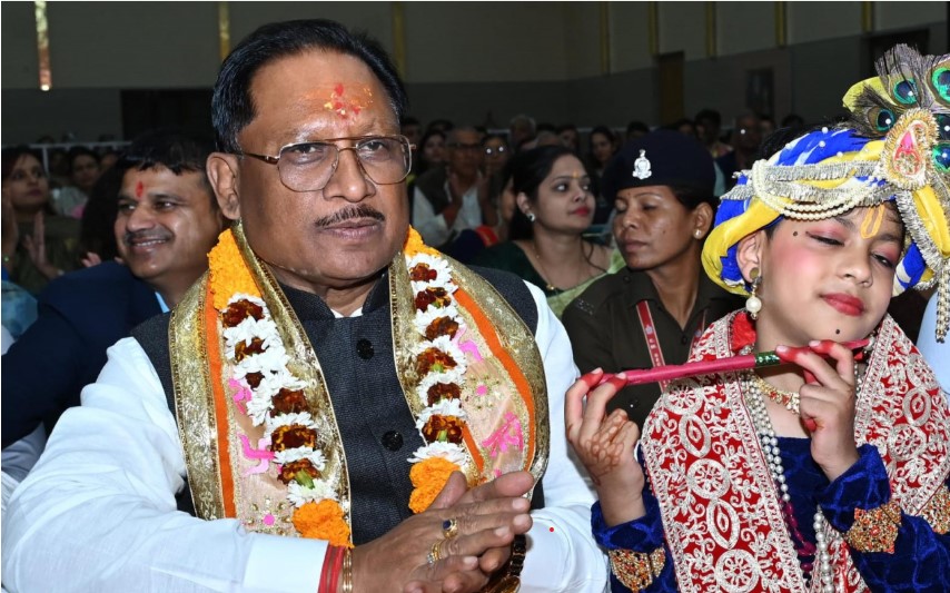 मुख्यमंत्री श्रीमद्भागवत कथा में हुए शामिल