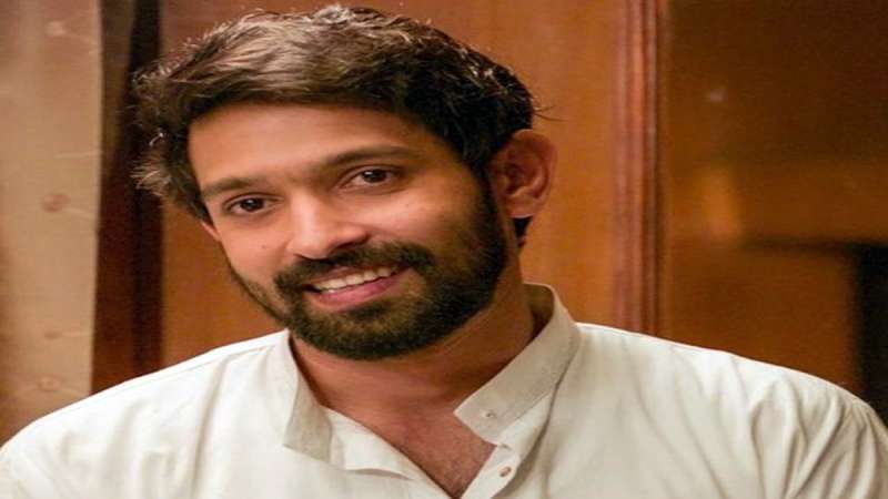 Vikrant Massey का बड़ा ऐलान: 2025 में एक्टिंग से संन्यास, फैंस को किया हैरान
