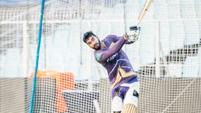 KKR के कप्तान पर हो गया फैसला! वेंकटेश अय्यर से कम मिलने वाले राहुल त्रिपाठी को IPL 2025 में मिल सकती है कमान