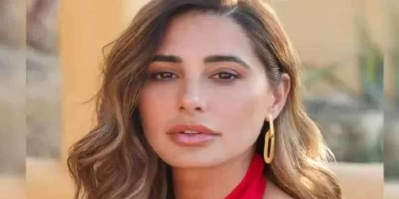 नरगिस फाखरी ने अपनी बहन से तोड़ा रिश्ता, डबल मर्डर मामले में नाम जुड़ा