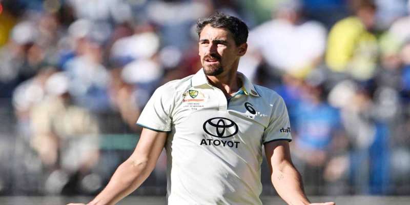 Mitchell Starc 5 Wicket: मिचेल स्टार्क ने 13 साल बाद पहली बार लिया 6 विकेट