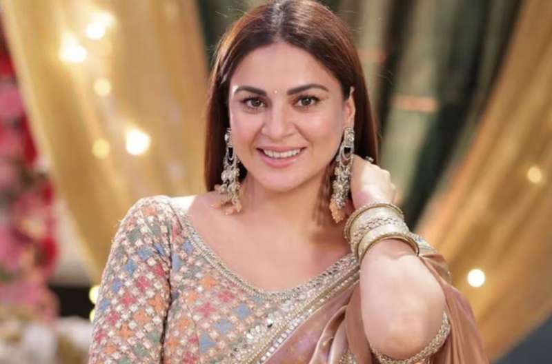 मां बनने के बाद श्रद्धा आर्या हुई अस्पताल से डिस्चार्ज