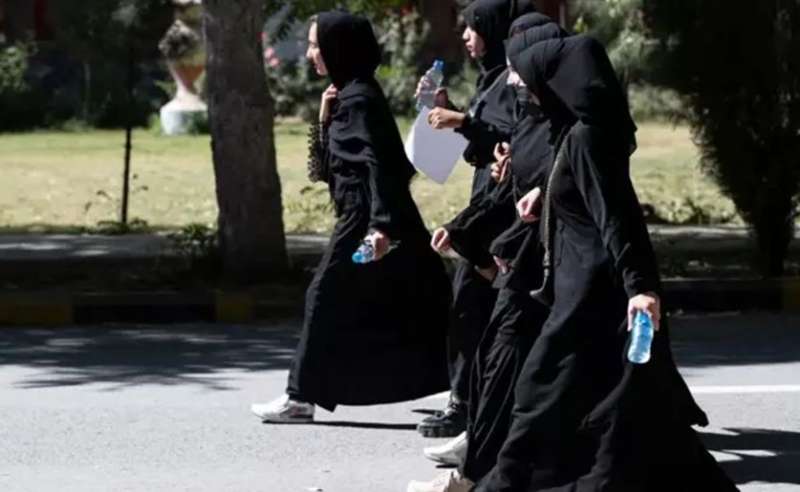 अफगानिस्तान: मेडिकल प्रशिक्षण पर पाबंदी के खिलाफ महिलाओं ने उठाई आवाज