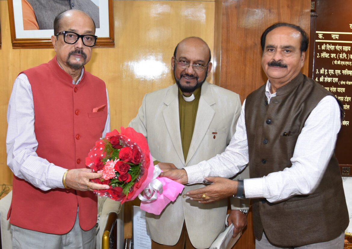 राज्यपाल  डेका को नवजीवन सेवा समिति के सदस्य ने दी नए वर्ष की शुभकामनाएं