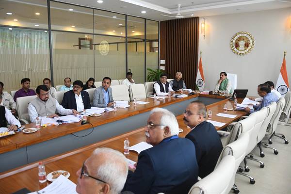 प्रदेश के सिंचाई रकबे को एक करोड़ हेक्टेयर तक ले जाने के लिए समय-सीमा में निर्माण गतिविधियां की जाए पूर्ण – मुख्यमंत्री डॉ. यादव