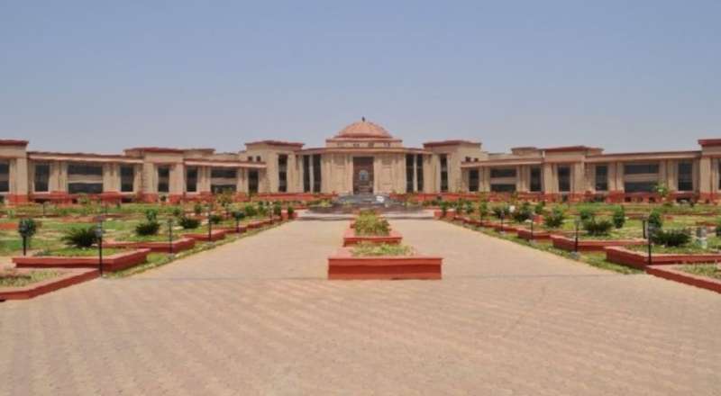 छत्तीसगढ़ हाईकोर्ट ने पत्नी को झूठे केस में फंसाने पर तलाक मंजूर किया, क्रूर बताते हुए फैसला