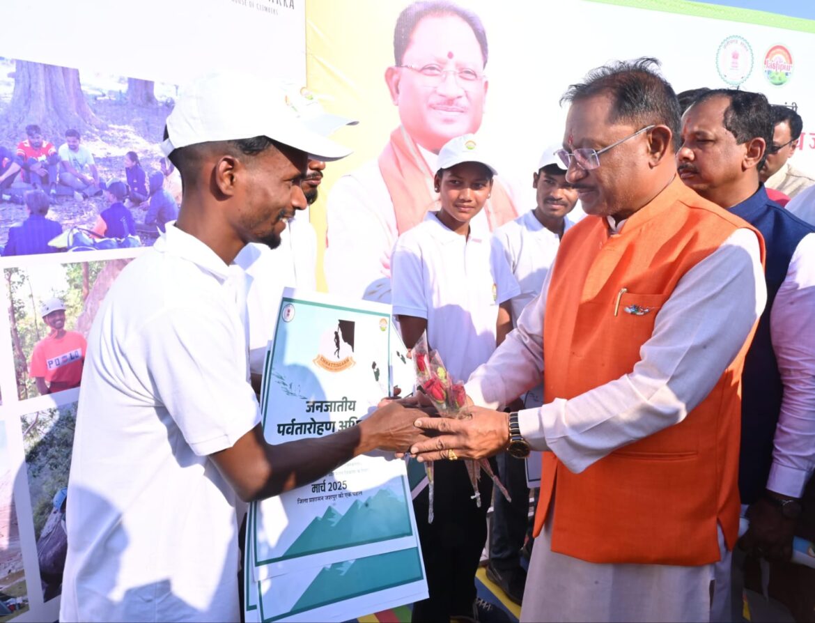हम सबका परम सौभाग्य है कि मायाली में पूज्य पंडित प्रदीप मिश्रा जी के श्रीमुख से शिव महापुराण कथा का हो रहा वाचन — मुख्यमंत्री श्री विष्णुदेव