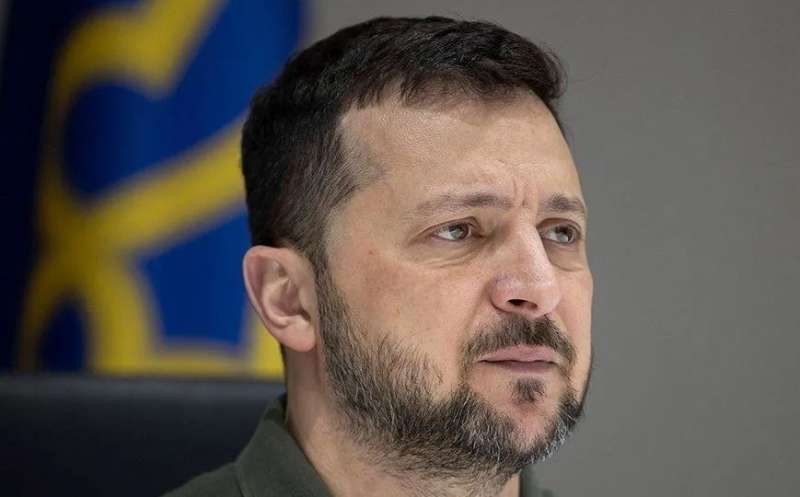 जेलेंस्की बोले, ‘जब युद्ध खत्म होगा, तभी सूट पहनूंगा’ – व्हाइट हाउस में हल्की बहस