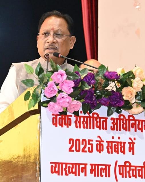 सीजी का सुशासन  तिहार  सोशल  मीडिया  मे  दूसरे नंबर पर कर  रहा  है  ट्रेंड