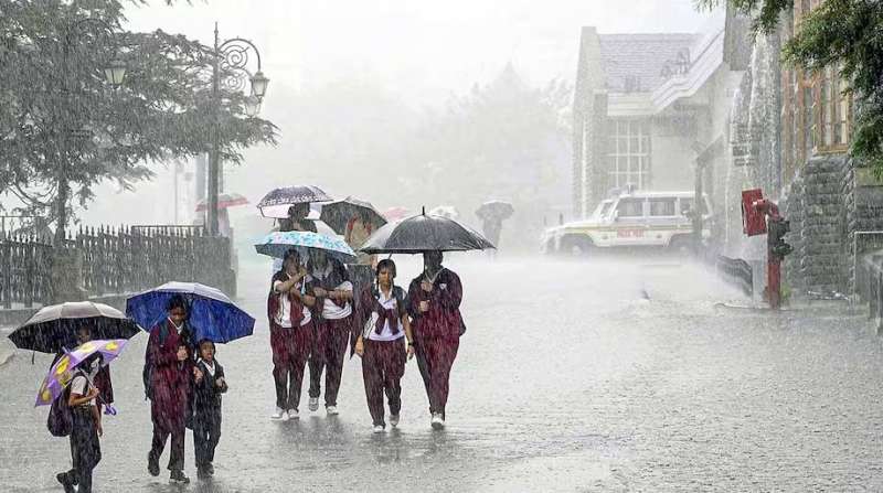मॉनसून ने पकड़ी रफ्तार… दिल्ली-एनसीआर में बारिश, बिहार-झारखंड में भी मौसम बदला