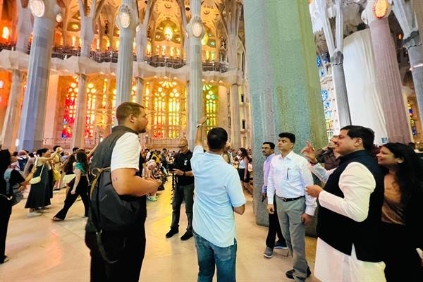 प्रदेश में बार्सिलोना की तरह विकसित किये जायेंगे थीम बेस्ड पार्क : मुख्यमंत्री डॉ. यादव