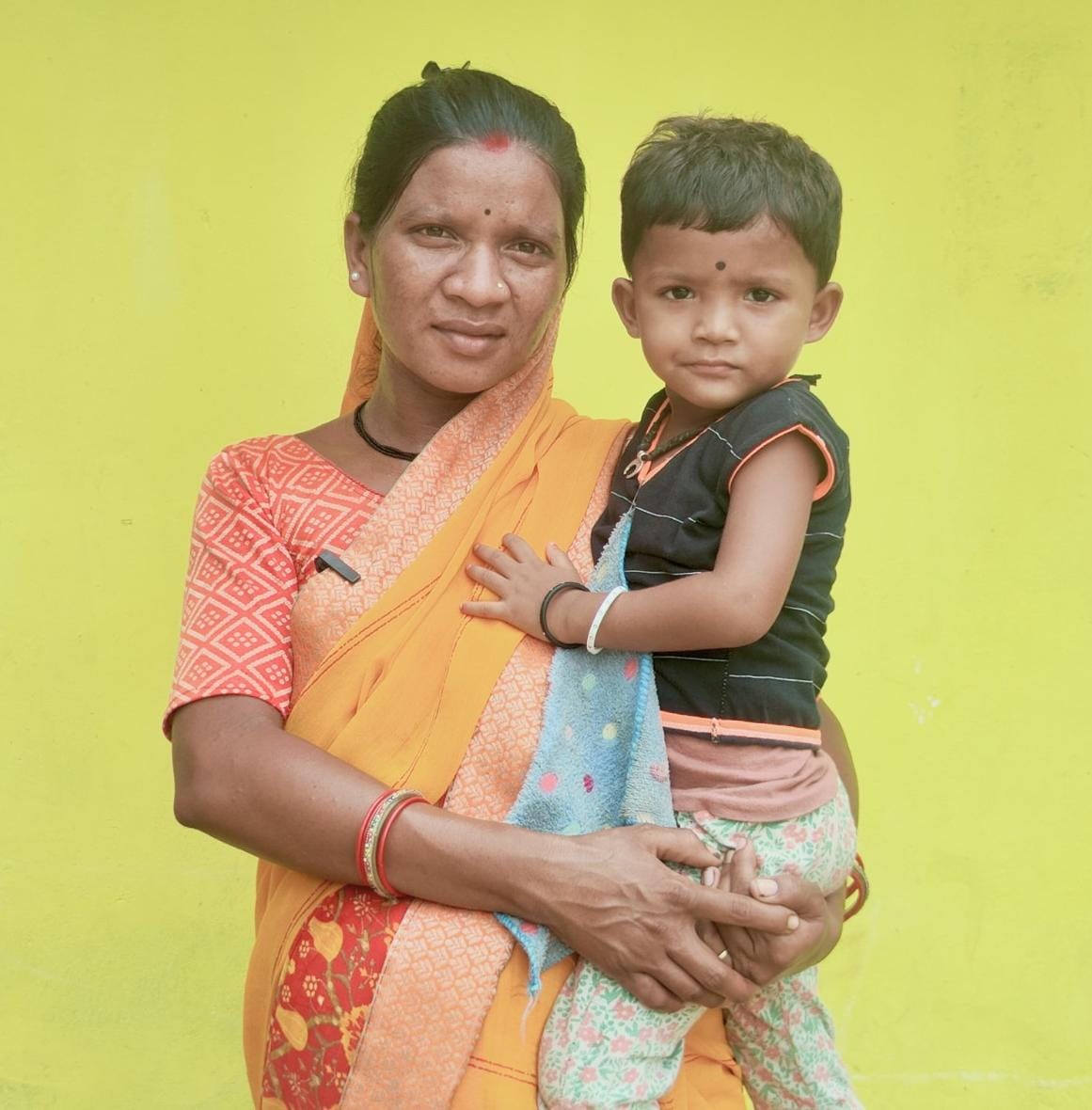 महतारी वंदन योजना बनी आर्थिक संबल, महिलाएं गढ़ रहीं बेहतर कल