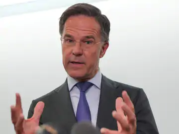 नाटो ने भारत, चीन और ब्राजील पर 100% टैरिफ लगाने की धमकी दी