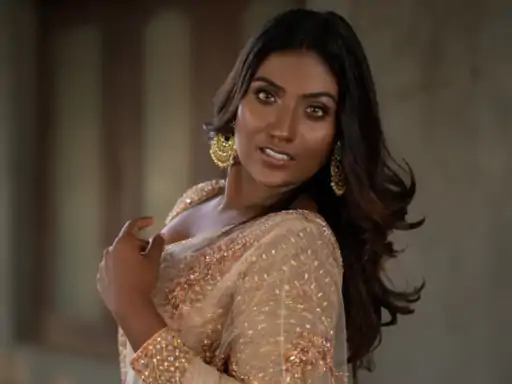 पॉपुलर मॉडल और सोशल मीडिया इन्फ्लूएंसर सैन रेचल ने आत्महत्या कर ली