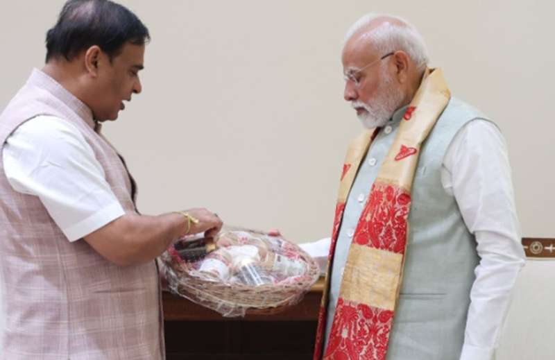 हिमंत सरमा की दिल्ली में पीएम से मुलाकात, असम की योजनाओं पर हुई बातचीत