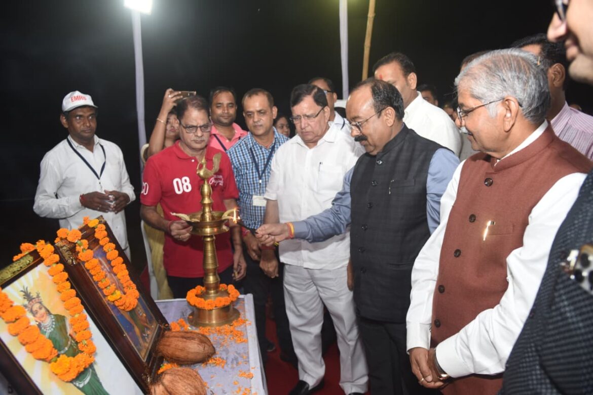 उप मुख्यमंत्री अरुण साव ने एकलव्य स्कूलों के राज्य स्तरीय खेल प्रतियोगिताओं का किया शुभारंभ